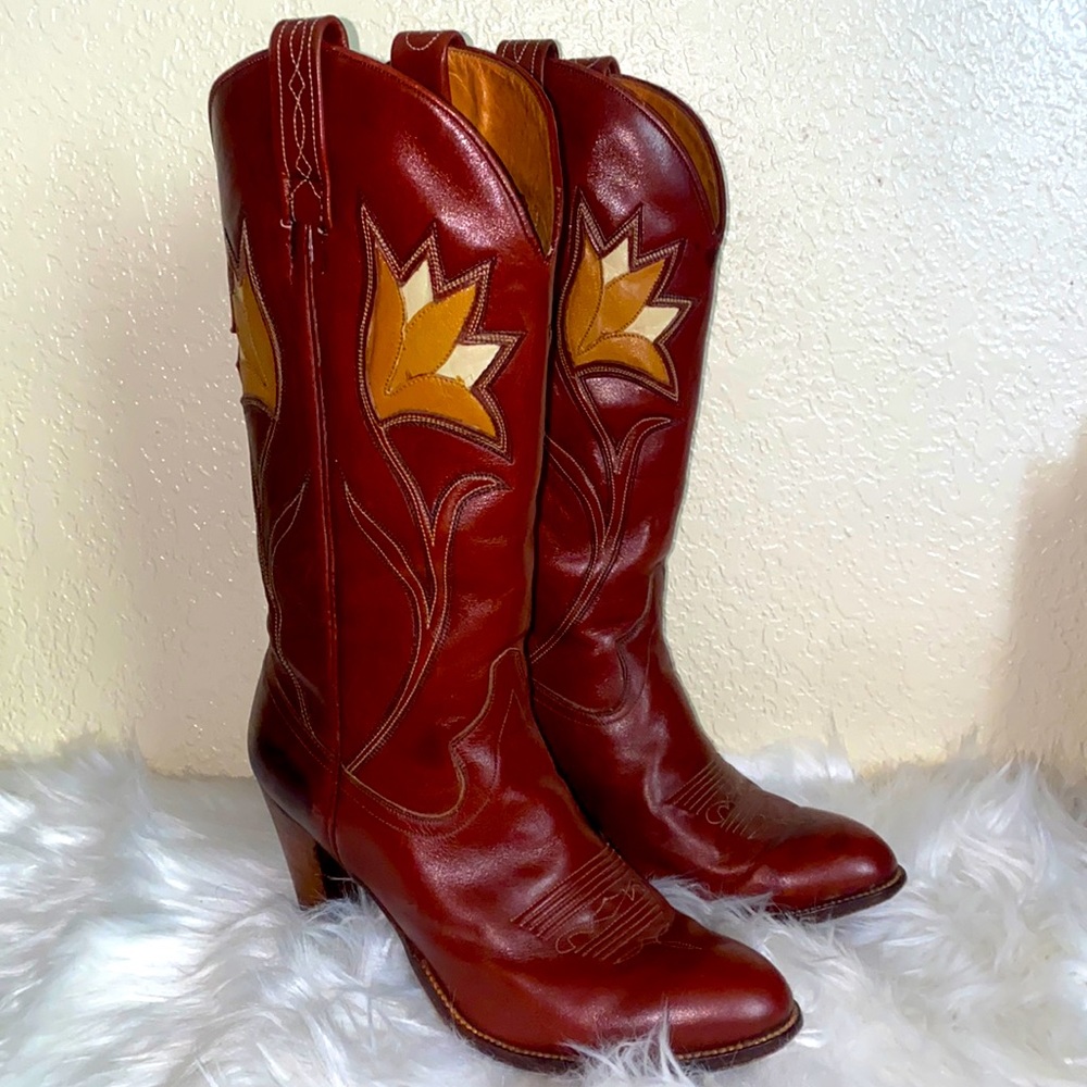 Vintage women’s Dan Post High heel Cowboy boots